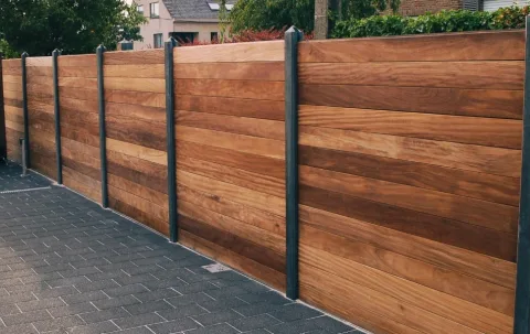 Tuinafsluiting plaatsen: vergunning en regelgeving