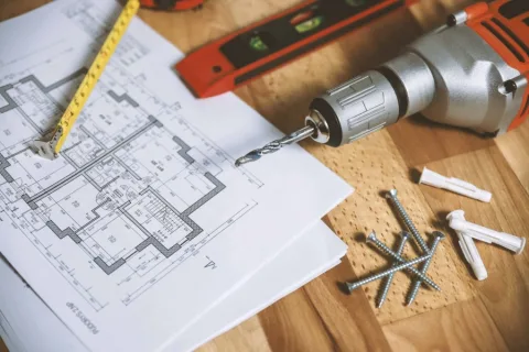 Een bijgebouw of tuinhuis bouwen: 4 verschillende methoden