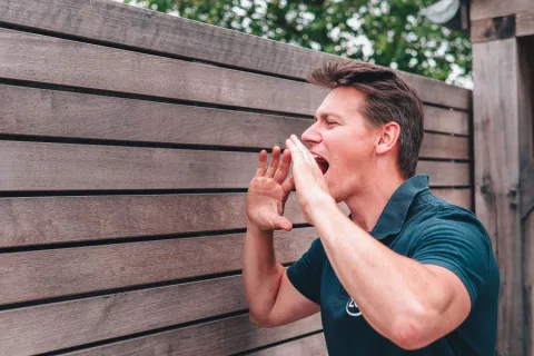 Welke tuinschermen zijn het meest geluidswerend?