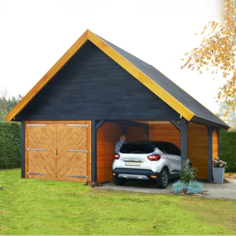 Garage / carport