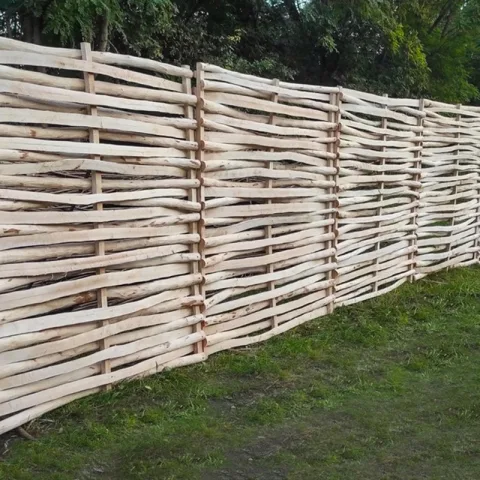 Tuinscherm Hazelaar - Halfronde takken