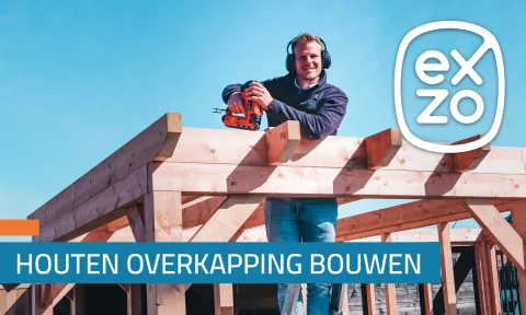 Handleiding | Houten tuinhuis met overkapping plaatsen