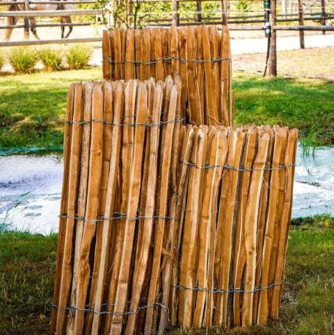 Robinia schapenhek - 80 cm hoog - gekloven