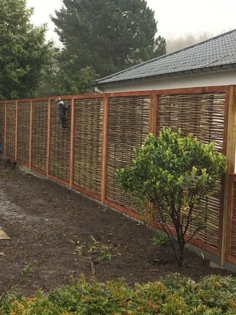 Tuinscherm Wilgen - Grof in kader
