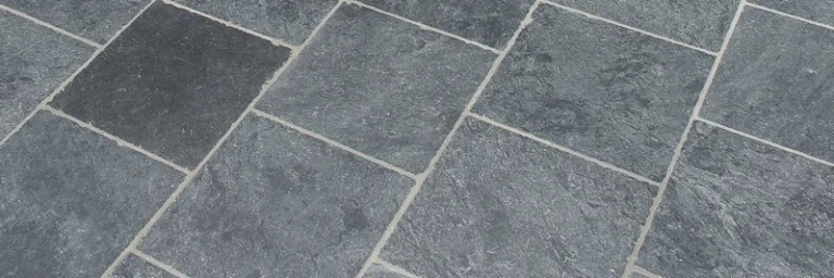 Vietnamese blauwsteen tegels - Romeins verband