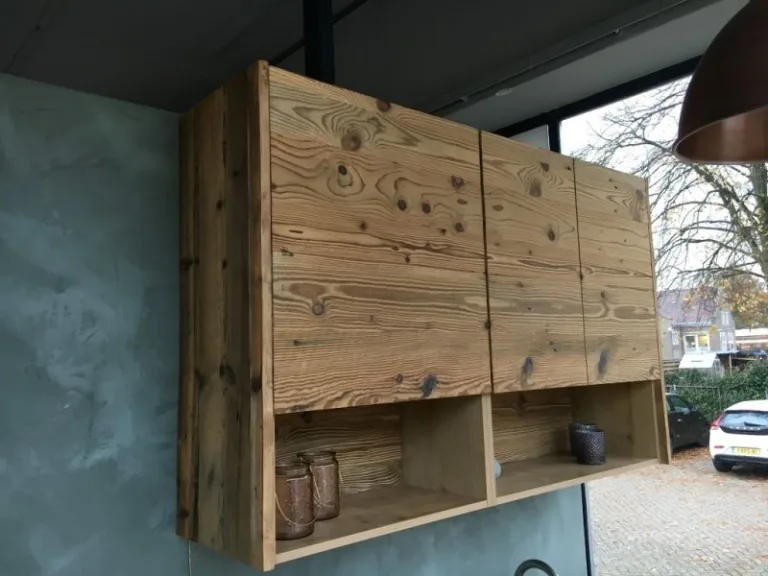 Barnwood plaat Insbruck - Naaldhout