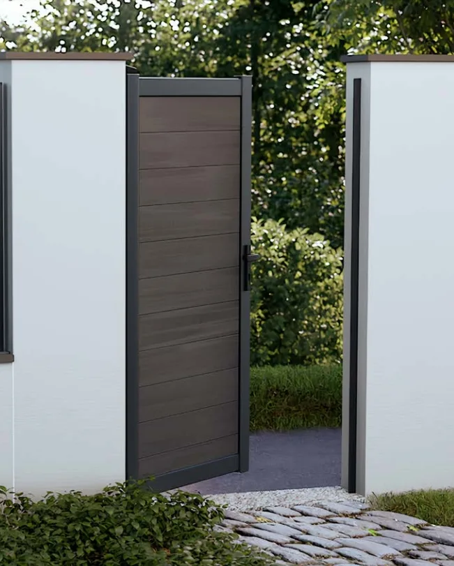 Aluminium poortkader - Composietplanken