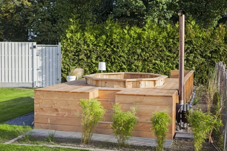 Hottub met externe kachel