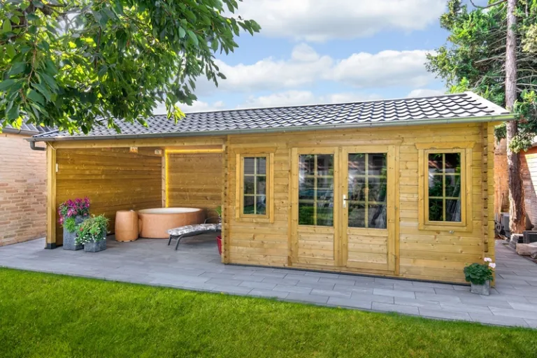 Poolhouse Blokhut 'Kwaspa'- 8 x 4 m