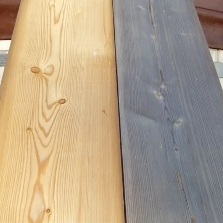 Siberisch lariks siding - fijnbezaagd - 13 cm breed