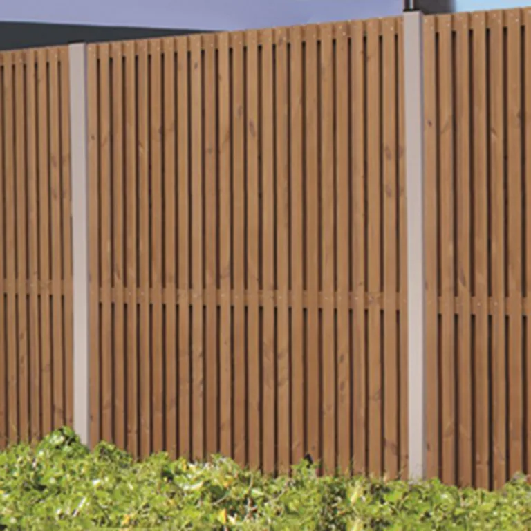 Tuinscherm Thermowood - Gesloten
