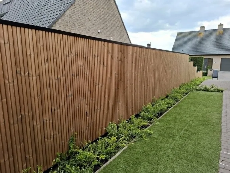 Tuinwand Thermowood - Rib. verticaal 2,7 cm