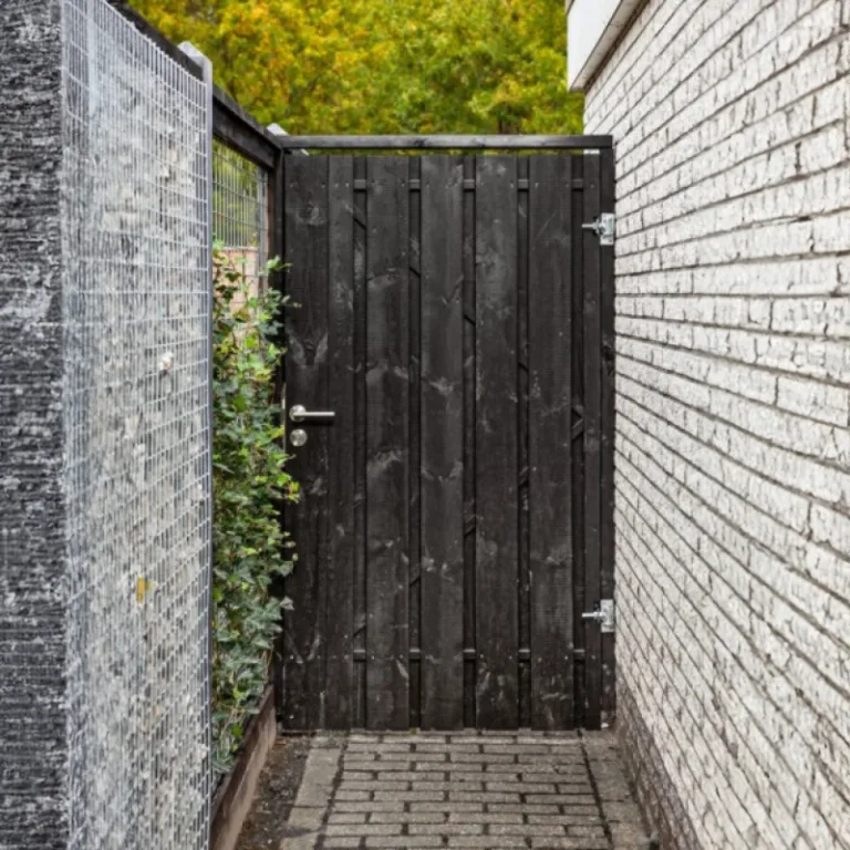 Grenen Tuindeur zwart - ijzeren frame