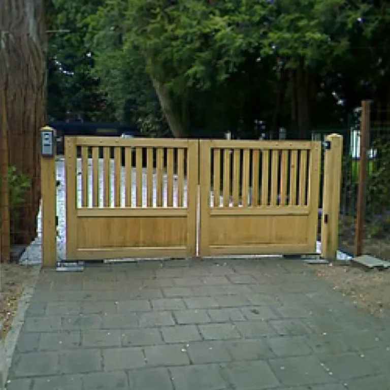 Eiken draaipoort - 'Harmepoort'