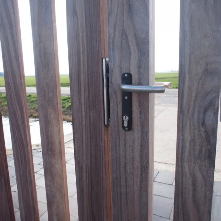 Draaipoort 'Valladolid' -  Iroko/Padouk