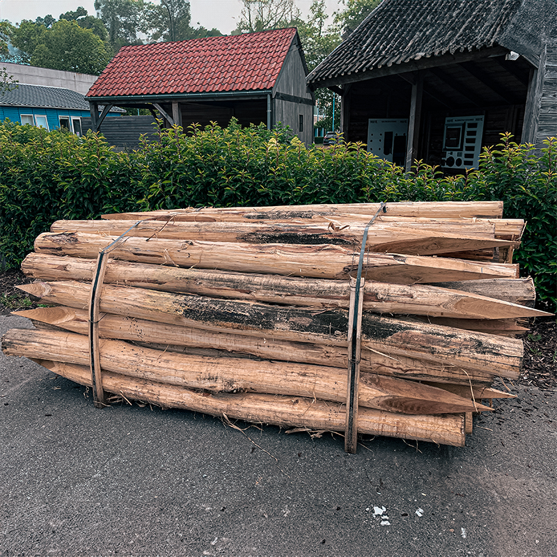 Lot 126 - Robinia ronde palen dia. 14-17 cm